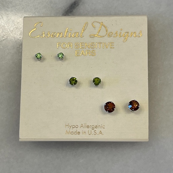 Jewelry - Essential Designs for Sensitive Ears